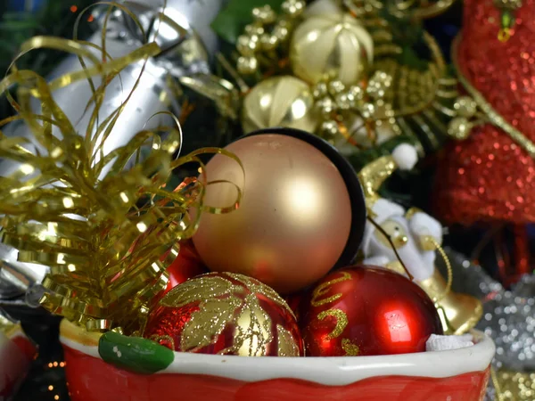 Gros Plan Beaux Ornements Arbre Noël — Photo