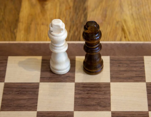 Closeup Shot Black White King Chess Pieces Chessboard — Stock Photo, Image