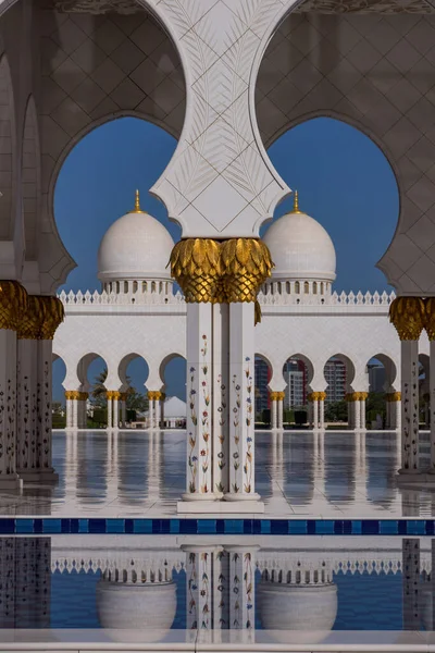 Sheikh Zayed Grand Mosque Center Αμπού Ντάμπι Ηνωμένα Αραβικά Εμιράτα — Φωτογραφία Αρχείου