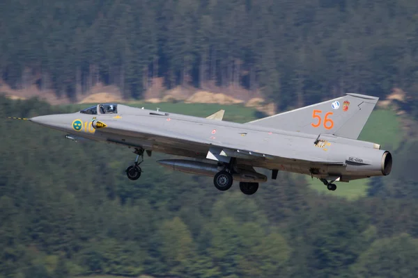 Zeltweg Austria 2019年9月8日 スウェーデン空軍歴史的飛行サアブは オーストリアのゼルトヴェークに上陸しました — ストック写真