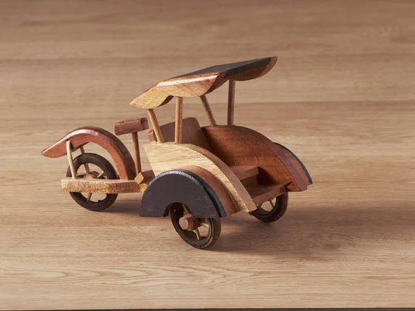 Closeup Vintage Car Figurine Wooden Surface — Stock Photo, Image