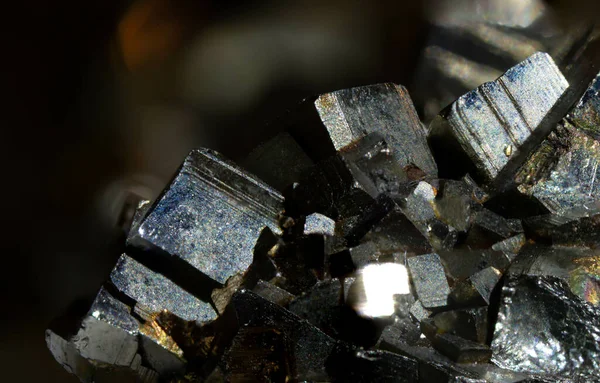 Eine Nahaufnahme Von Bunten Kristallen Kann Als Hintergrund Verwendet Werden — Stockfoto
