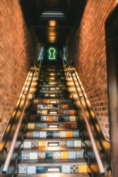 Vertical Shot Decorative Stairs Building San Francisco Usa — Stock Photo, Image