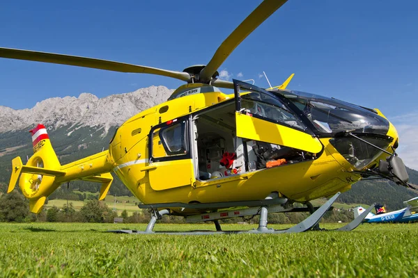 Salzb Austria Settembre 2019 Azione Elicottero Soccorso Austriaco Eurocopter Ec135 — Foto Stock