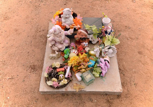 Bunte Gräber Tag Der Toten Auf Einem Mexikanischen Friedhof — Stockfoto