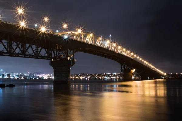 Auckland Hardbour Bridge Νύχτα Που Λαμβάνονται Από Northcote — Φωτογραφία Αρχείου