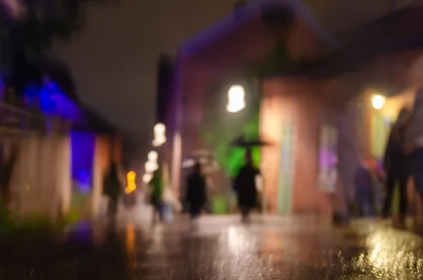 Abstract View Walking People Street Rainy Evening Long Shutter Speed — Stock Photo, Image