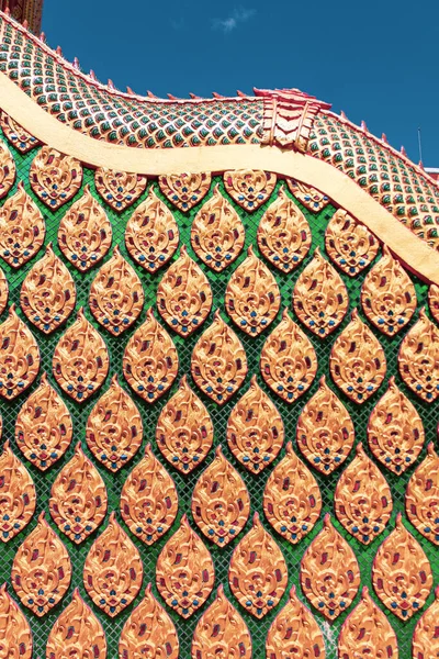 Closeup Beautiful Thai Temple Roof Detail Colorful Architectural Work — Stock Photo, Image