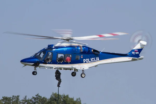 Maribor Slowenien September 2021 Slowenischer Polizeihubschrauber Hpi Leonardo Helicopter Aw169 — Stockfoto