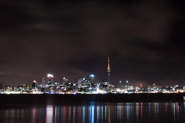 Окленд Сити Ночное Время Северного Побережья — стоковое фото