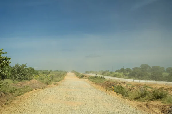 Straßenbauarbeiten Parallelen Feldweg Umleitung Afrika Tagsüber — Stockfoto