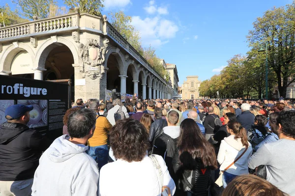 Bergamo Italia Octubre 2021 Gente Participa Manifestación Contra Pase Verde —  Fotos de Stock