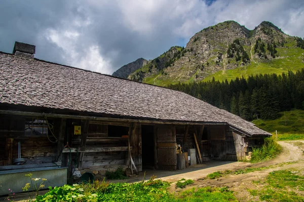 Eine Malerische Landschaft Von Les Diablerets Retaud See Wallis Schweiz — Stockfoto