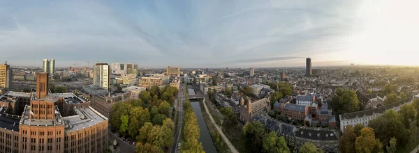 Panoramatický Letecký Pohled Středověké Holandské Centrum Utrechtu Katedrálou Tyčící Nad — Stock fotografie
