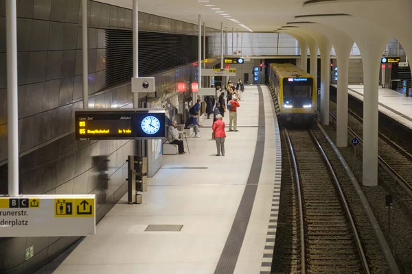 Berlin Németország 2021 Október Rotes Rathaus Berlin Ubahn Pályaudvar Vörös — Stock Fotó