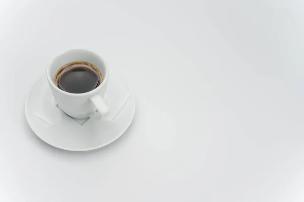 Café Ristretto Chaud Noir Dans Une Tasse Grès Blanc Avec — Photo