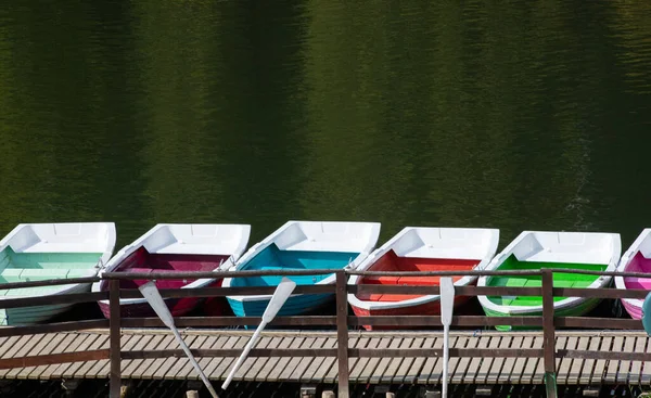 Boats Docked Pontoon — Stock Photo, Image