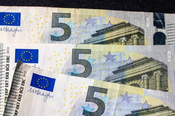 Notas Euros Numa Carteira Preta — Fotografia de Stock