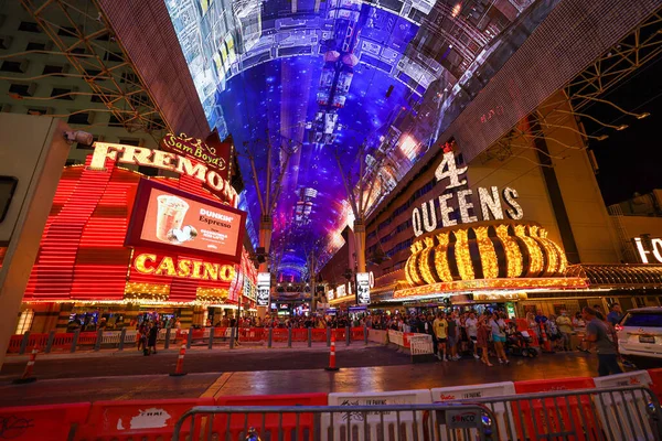 Las Vegas Zjednoczone Państwa Sierpnia 2021 Doświadczenia Ulicy Fremont Nocy — Zdjęcie stockowe