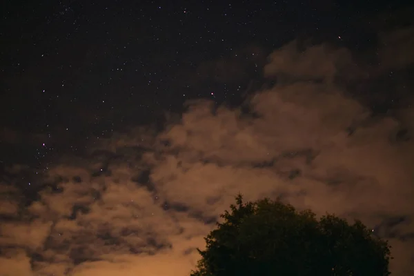 Ein Schöner Nachthimmel Deutschland Mit Weißen Wolken — Stockfoto