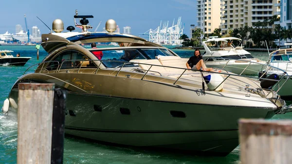 Miami Vereinigte Staaten Oktober 2021 Ein Boot Auf Dem Miami — Stockfoto