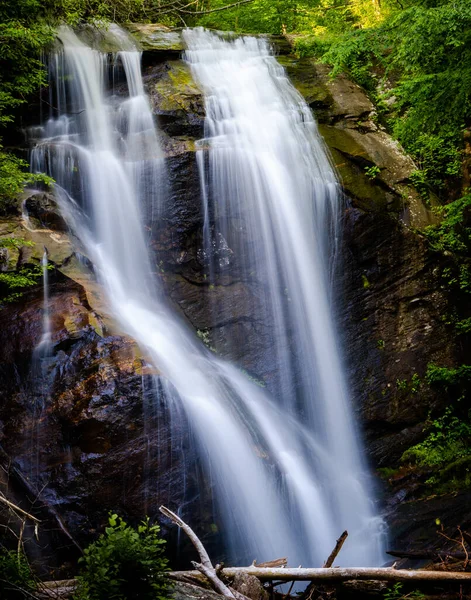 Een Prachtige Opname Van Helen Georgia Waterval — Stockfoto