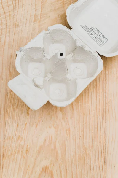 Χαρτονένιο Κουτί Αυγών Από Ανακυκλώσιμα Υλικά Χώρο Για Κείμενο Ξύλινο — Φωτογραφία Αρχείου