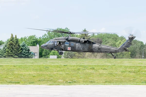 Military Helicopter Taking Airbase — Fotografia de Stock