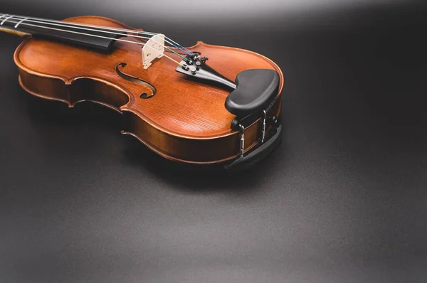 Top View Elegant Acoustic Violin Dark Background Copy Space — Stok fotoğraf