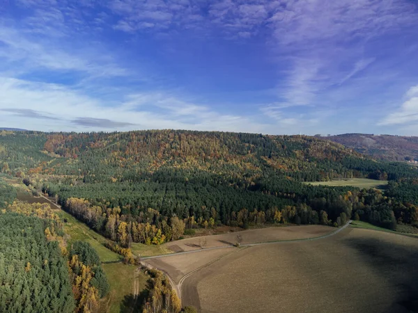 ドイツのコブルク バイエルン州の広大な農地の空中ビュー — ストック写真