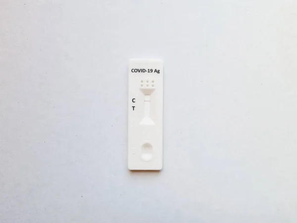 Covid Için Tükürük Antijen Testi Negatif Çıktı — Stok fotoğraf