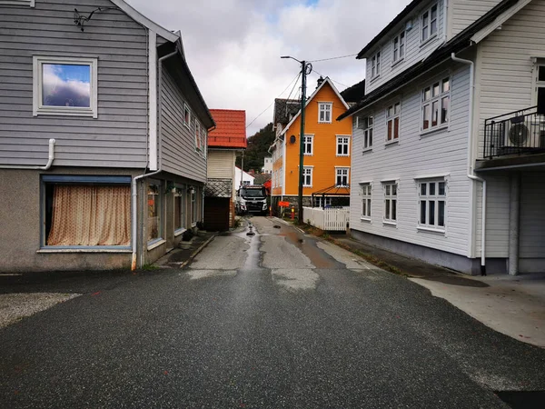 Samnanger Noruega Outubro 2021 Uma Vista Panorâmica Das Casas Residenciais — Fotografia de Stock