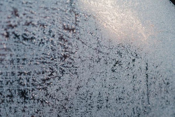 Ujęcie Zbliżeniowe Szklanej Powierzchni Pokrytej Warstwą Mrozu — Zdjęcie stockowe