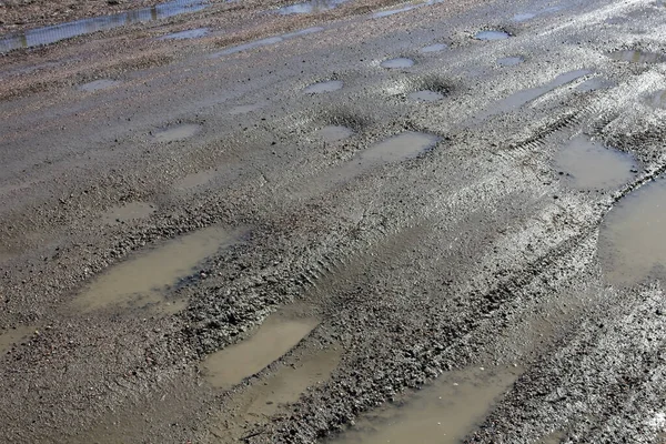 Wet Dirt Road Puddles Rain Spring — Fotografia de Stock