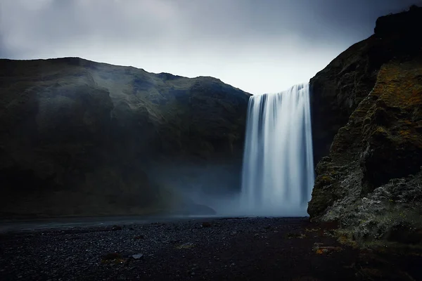 Відомий Водоспад Скогафос Ісландії — стокове фото