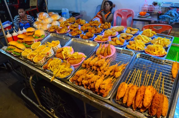 Mercado Aire Libre Que Vende Comida Chatarra Tailandia — Foto de Stock