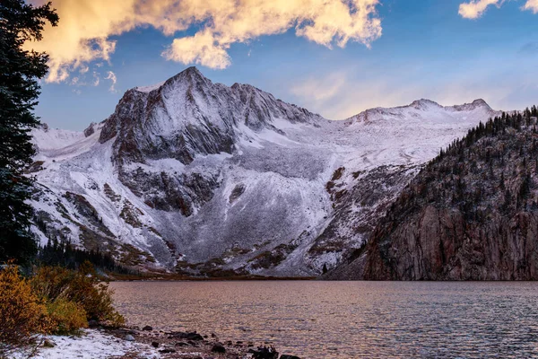 Karlı Tepede Gün Batımı Güzel Manzara Colorado Abd — Stok fotoğraf