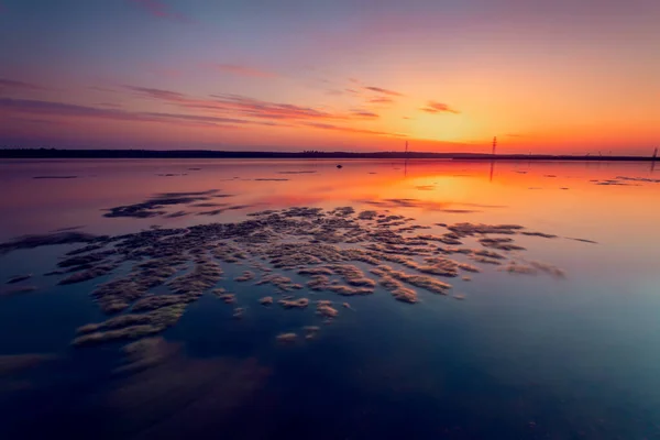 Een Schilderachtig Uitzicht Een Heldere Zonsondergang Bij Curonian Lagoon Litouwen — Stockfoto