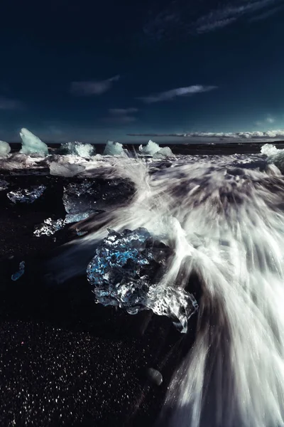 Een Prachtig Uitzicht Het Zwarte Strand Ijsland — Stockfoto