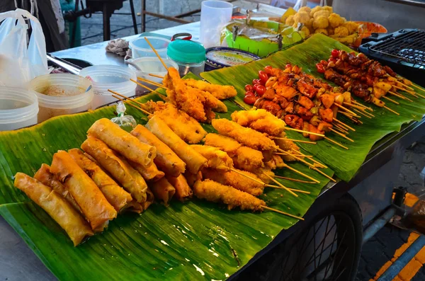 Een Buitenmarkt Met Barbecue Thailand — Stockfoto