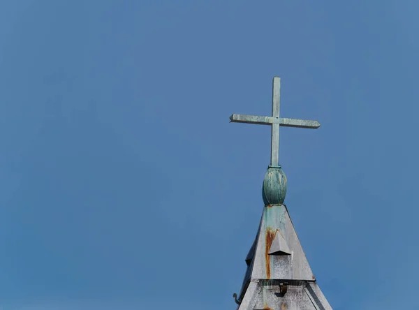 Church Steeple Cross Blue Sky Daytime — Stock Photo, Image