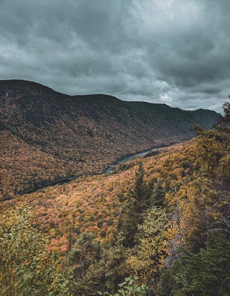 Vertical Shot Stormy Sky Autumn Scenery Valley Quebec City Canada — Photo