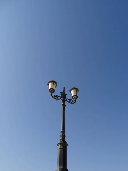 Vertical Shot Street Lamp Blue Sky Background — Stok fotoğraf