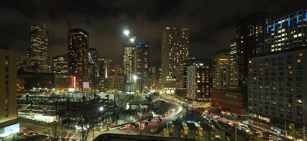 Una Vista Fascinante Iluminada Ciudad Seattle Por Noche Los — Foto de Stock