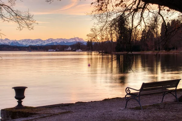 Beautiful Lake Sunset — Zdjęcie stockowe