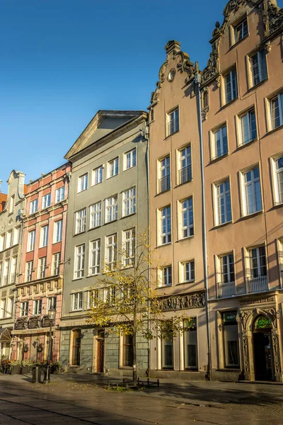 Gdansk Polónia Outubro 2021 Velha Rua Com Edifícios Históricos Coloridos — Fotografia de Stock