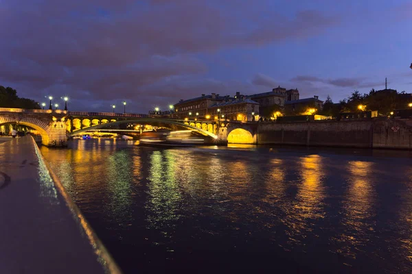 Beautiful View Seine River Gleaming Evening Paris France — Foto Stock