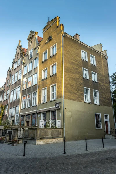 Gdans Polska Paź 2021 Pionowe Ujęcie Starego Architektonicznego Budynku Gdańsku — Zdjęcie stockowe