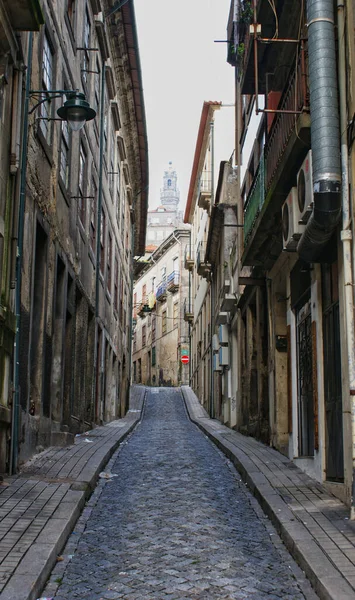 Porto Portugal Ene 2009 Plano Vertical Antiguos Edificios Residenciales Calles — Foto de Stock