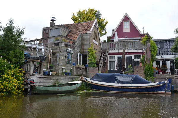 Groningen Nederland Jun 2019 Huizen Aan Het Water Groningen — Stockfoto